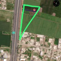 زمین فروشی بر جاده اصلی