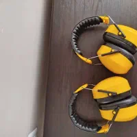 محافظ گوش اخوان