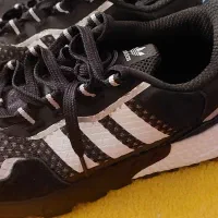 کفش آدیداس|کیف، کفش، کمربند|شیراز, امام حسین|دیوار