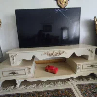 تلویزیون ۴۹سامسونگ ومیز