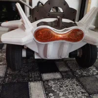 ماشین شارژی طرح هواپیما