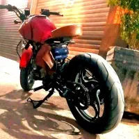 موتور سیکلت کاستوم