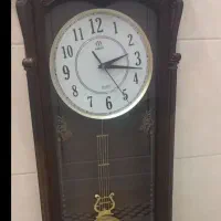 ساعت دیواری