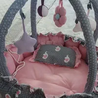 لباس و آغوشی و تشک بازی