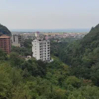 زمین مسکونی ۱۷۰۰ متر سیاسان رامسر جهت مشارکت