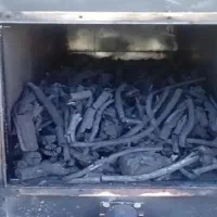 دونیروی جوان جهت کاردرکارگاه صنعتی زغال