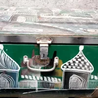 چمدان قدیمی نوستالژی