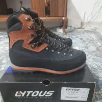 کفش کوهنوردی اصل