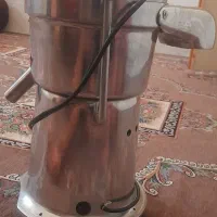 عصاره گیرصنعتی|آبمیوه‌گیر و آب‌مرکبات‌گیر|شیراز, دست خضر|دیوار