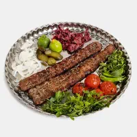 نیازمند آشپز و نیروی ساده در آشپزخانه رستوران