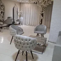 همکاری تمامی لاین های زیبایی در سالنی زیبا