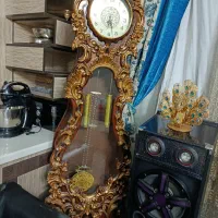 ساعت ایستاده در حد نو سالم