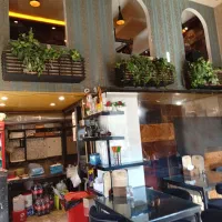 به یک پیتزا و ساندویچ زن نیاز مندیم|استخدام خدمات فروشگاه و رستوران|اسلامشهر, مطهری|دیوار