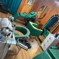 اجاره-میز-ناخن-در-بهترین-لوکیشن