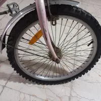 اسکیت ودوچرخه|دوچرخه، اسکیت، اسکوتر|اندیشه, اندیشه فاز ۳|دیوار