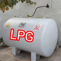 خدمات گازرسانی.            «شارژ مخزن گاز مایع»