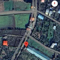 گلخانه ۱۱۰۰ متر با امکانات در زمین ۲۱۰۰ متری