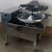سبزی خرد کن صنعتی بشقابی دهنه ۶۰ در حد نو