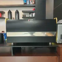 استخدام نیروی کار