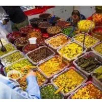 فروشنده خانم