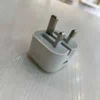 یک عدد شارژر اصل آیفون 20 وات|لوازم جانبی موبایل و تبلت|رشت, پیرسرا|دیوار