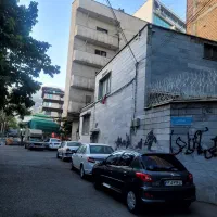 ملک کلنگی ۱۶۸ متر بلوار اندرزگو