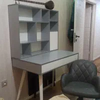 میز تحریر و صندلی