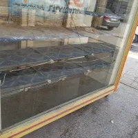 ویترین تمیز