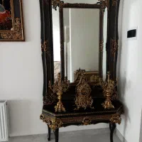 آیینه و شمعدان