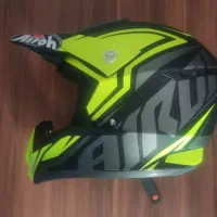 کلاه کاسکت کراس برند AIROH  ایتالیا|تجهیزات ورزشی|بروجرد, |دیوار