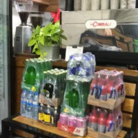 نیازمند نیروی کار در کافه