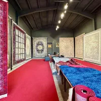 ۱۲۰۰ شانه ابریشم طرح ماهور|فرش|شیراز, شهرک گلها|دیوار