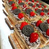 نیروی خانم جهت کار در قنادی