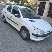 راننده آژانس با درآمد بالای یک و نیم میلیون درروز