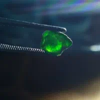 فروش 350 گرم راف گارنت دمانتوئید جواهری|جواهرات|کرمان, |دیوار