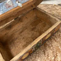 صندوقچه عتیقه|کلکسیون اشیاء عتیقه|بیرجند, |دیوار