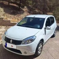 ساندرو سفید اتوماتیک ۹۴ بسیار تمیز