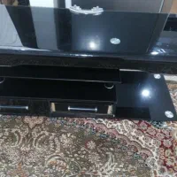 حراج زیر تلویزیونی