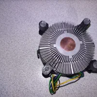 Intel Core2 Quad Q8300 + Fan|قطعات و لوازم جانبی رایانه|تهران, استخر|دیوار