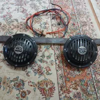 بوق ۱۰۱۱ در حد نو سالم  و مرتب تمیز و اصلی