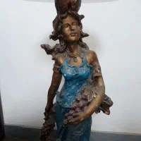 مجسمه با گل روی ان|مجسمه، تندیس، ماکت|ساری, |دیوار