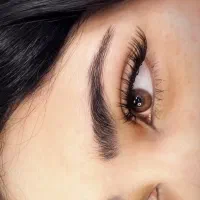کاشت مژه .موخوره گیری حرفه ای.اصلاح ابرو وکس|خدمات زیبایی و سلامت|قم, پردیسان|دیوار