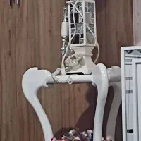 میز تلفن و تلفن