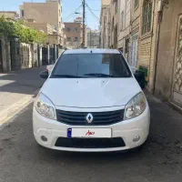 رنو ساندرو مدل ۱۳۹۴