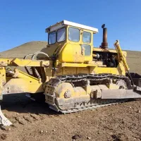 بلدوزر کوماتسو ۱۵۵