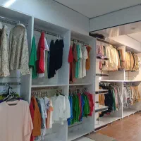 حراج انواع لباس به قیمت فاکتور به دلیل تغییر شغل