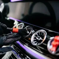 خدمات پولیش واکس سرامیک و صفرشویی در محل