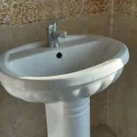 یه عدد روشویی با شیر آلات تازه|لوازم سرویس بهداشتی|تهران, شهرک رضویه|دیوار
