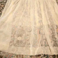 پرده حریر کاملا سالم عرض ۱۲۵سانتیمتر در ارتفاع۱۴۵