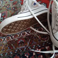 کفش کتونی سفید|کیف، کفش، کمربند|مراغه, |دیوار